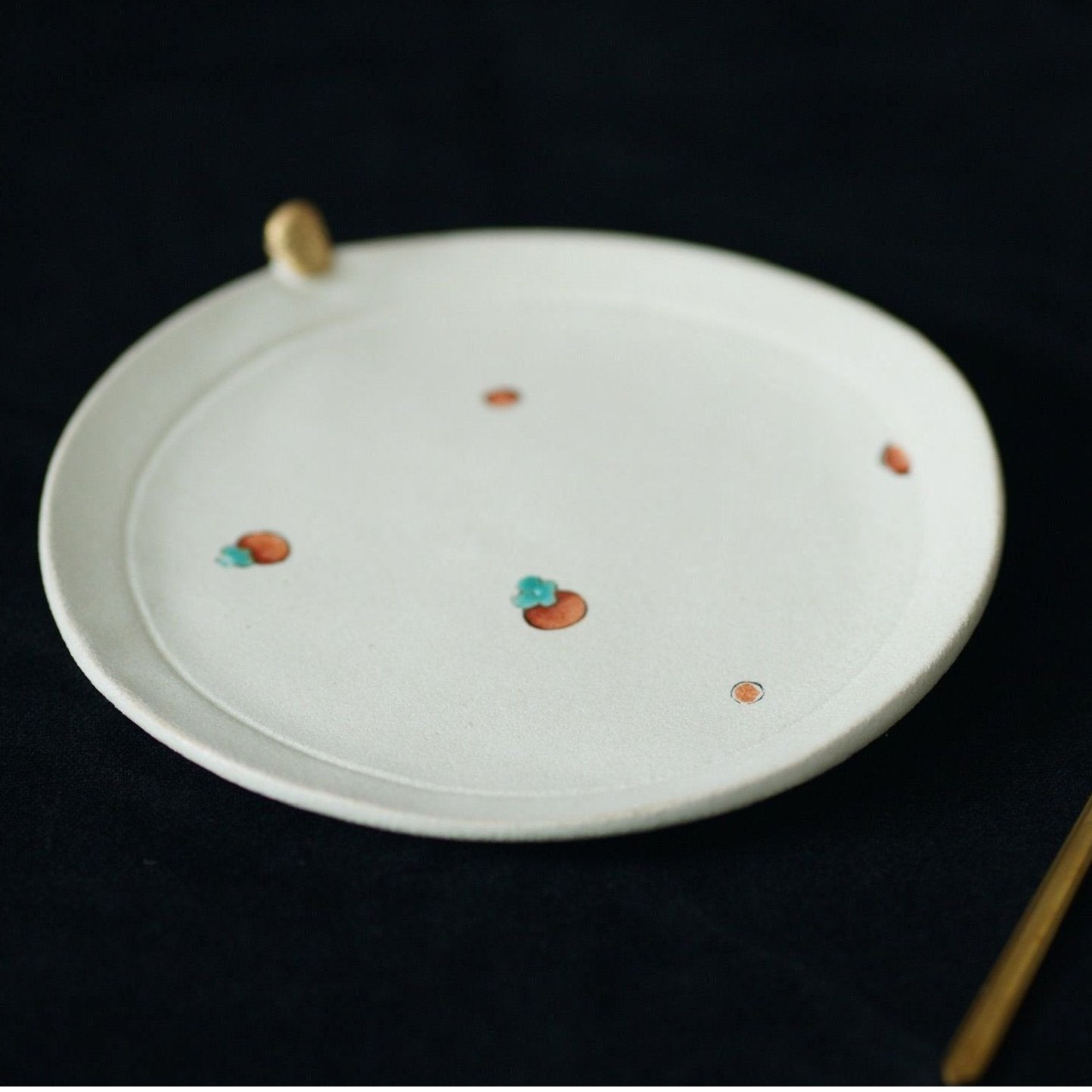 Mangosteen Dotted Saucer