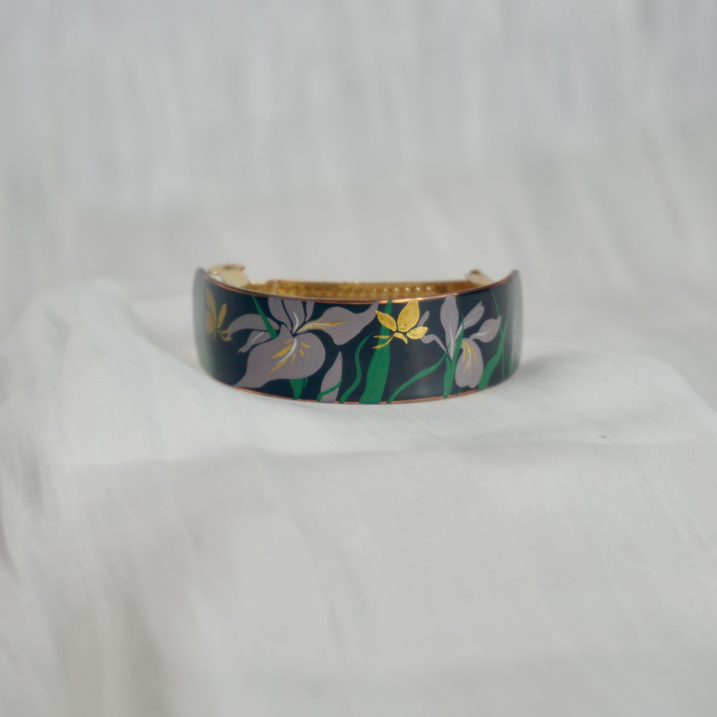 Purple Flower Lacquer Hair Clip