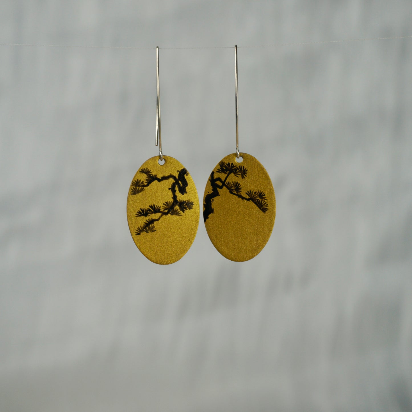 Lacquer Pine Gold Earrings