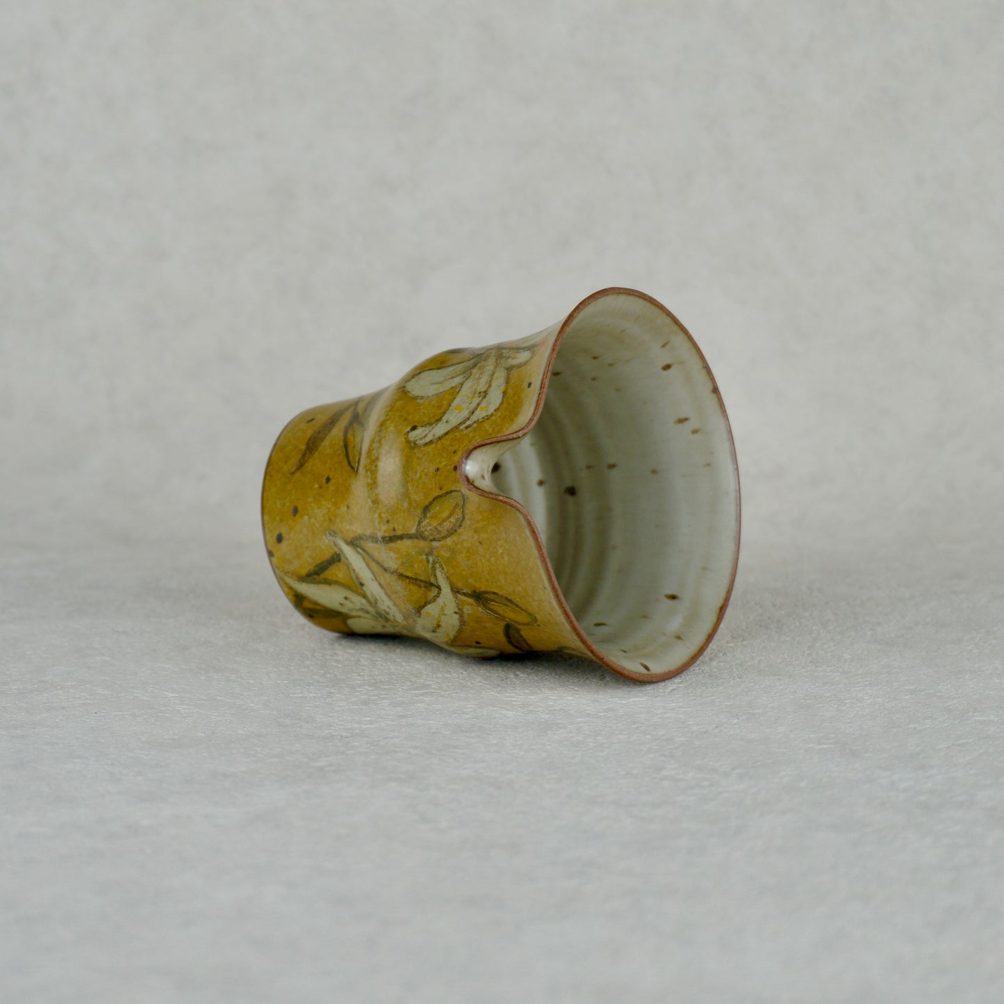 White Lily Pouring Mug