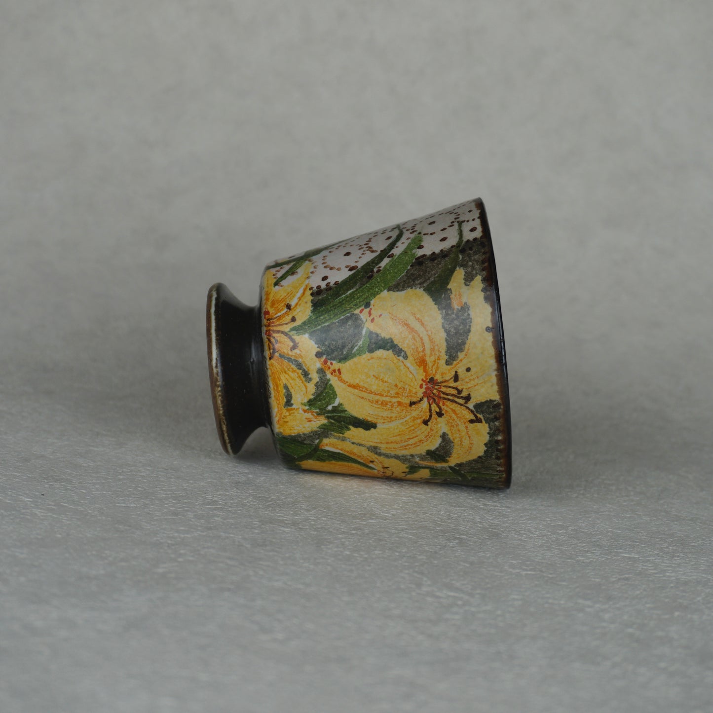 Yellow Lily Short Goblet Mug