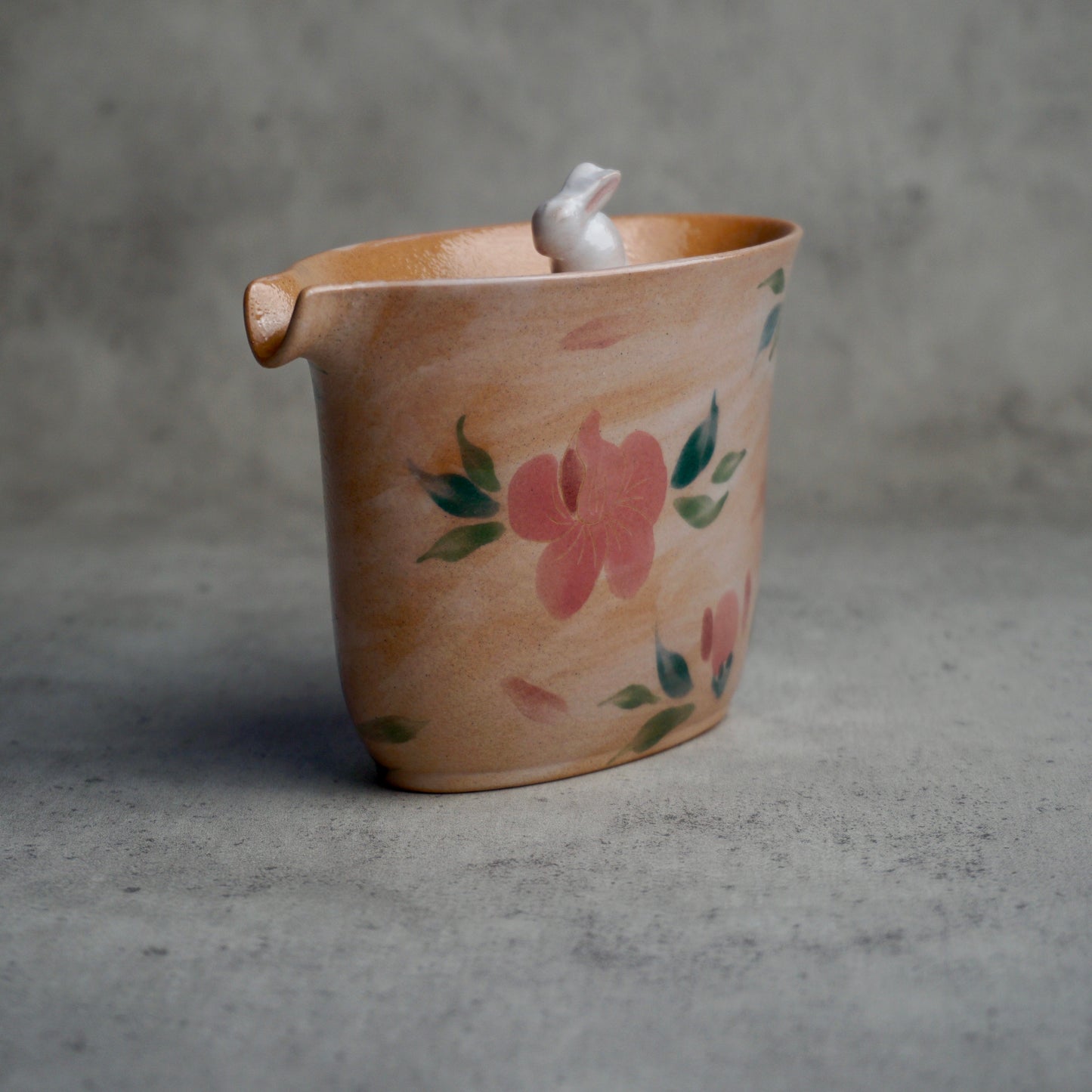 Rabbit Lid Pink Tea Set