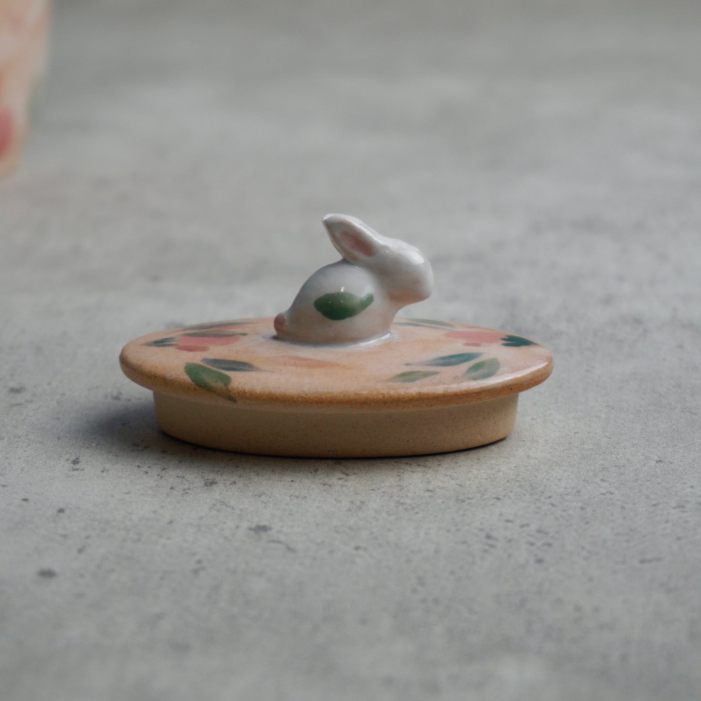 Rabbit Lid Pink Tea Set