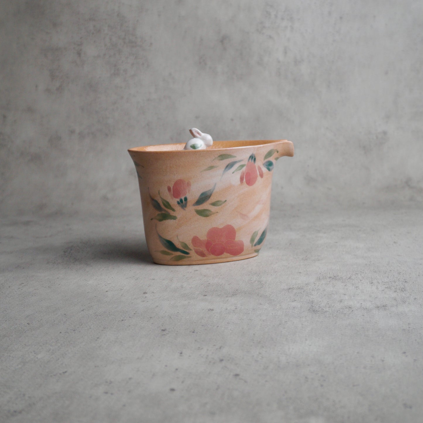 Rabbit Lid Pink Tea Set