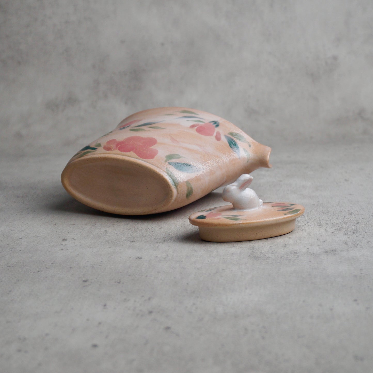 Rabbit Lid Pink Tea Set