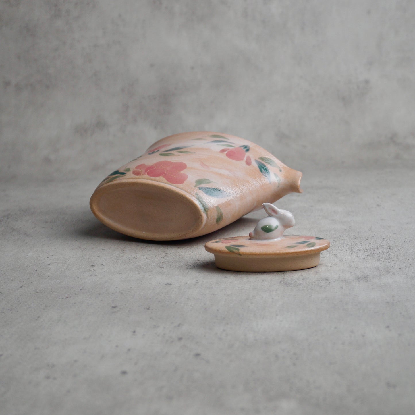 Rabbit Lid Pink Tea Set