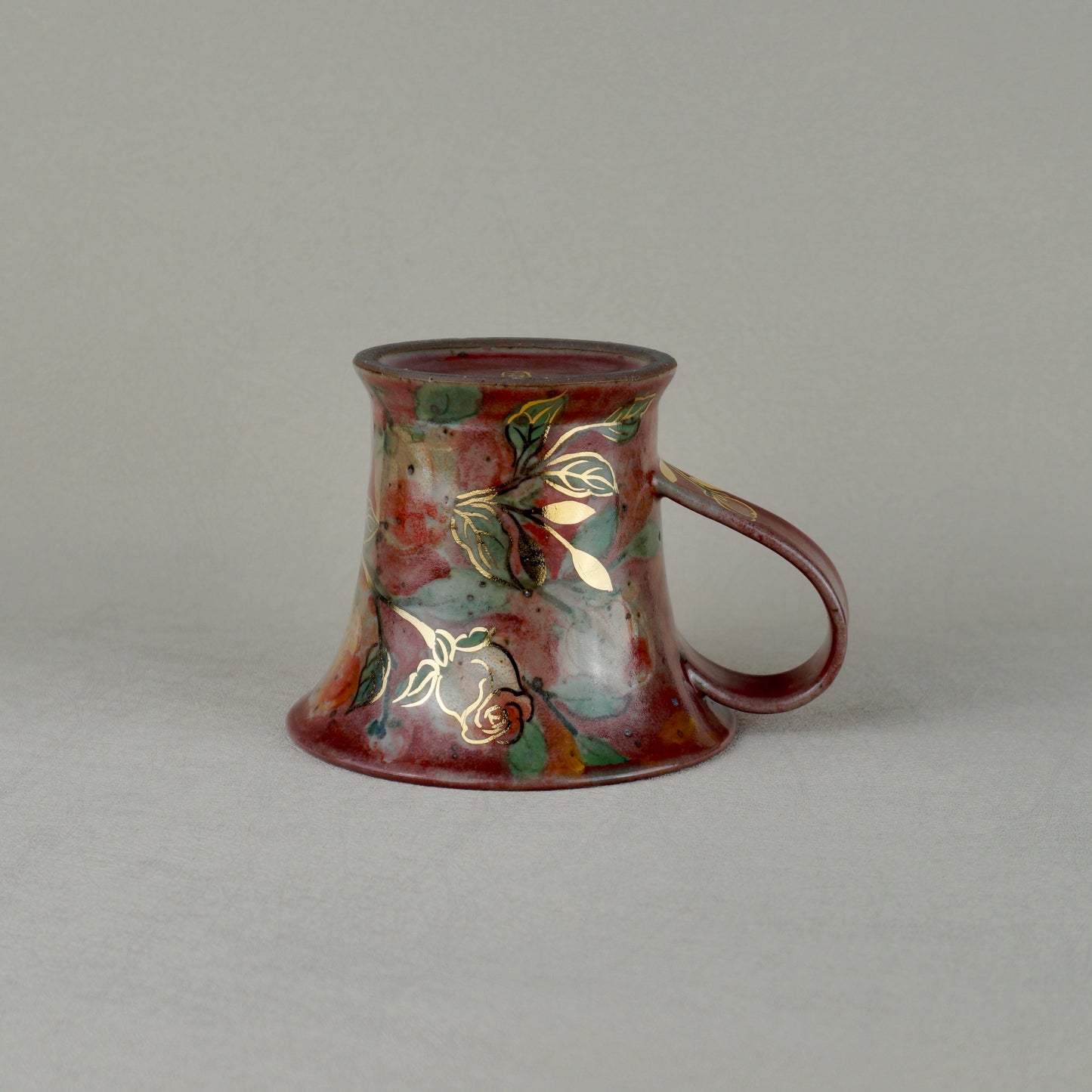 Burgundy Mug Rim Design