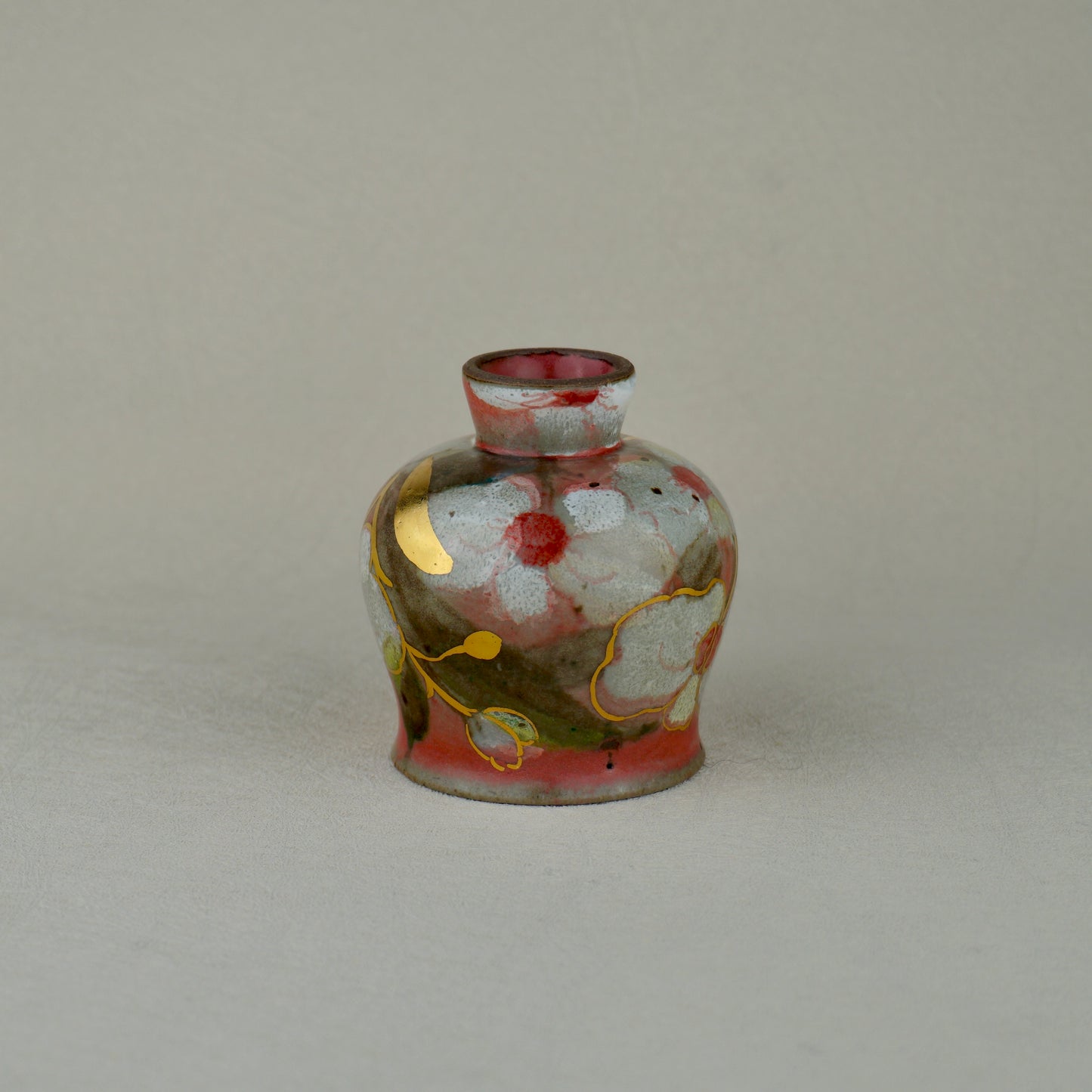 Soft Red Footed Tea Cup