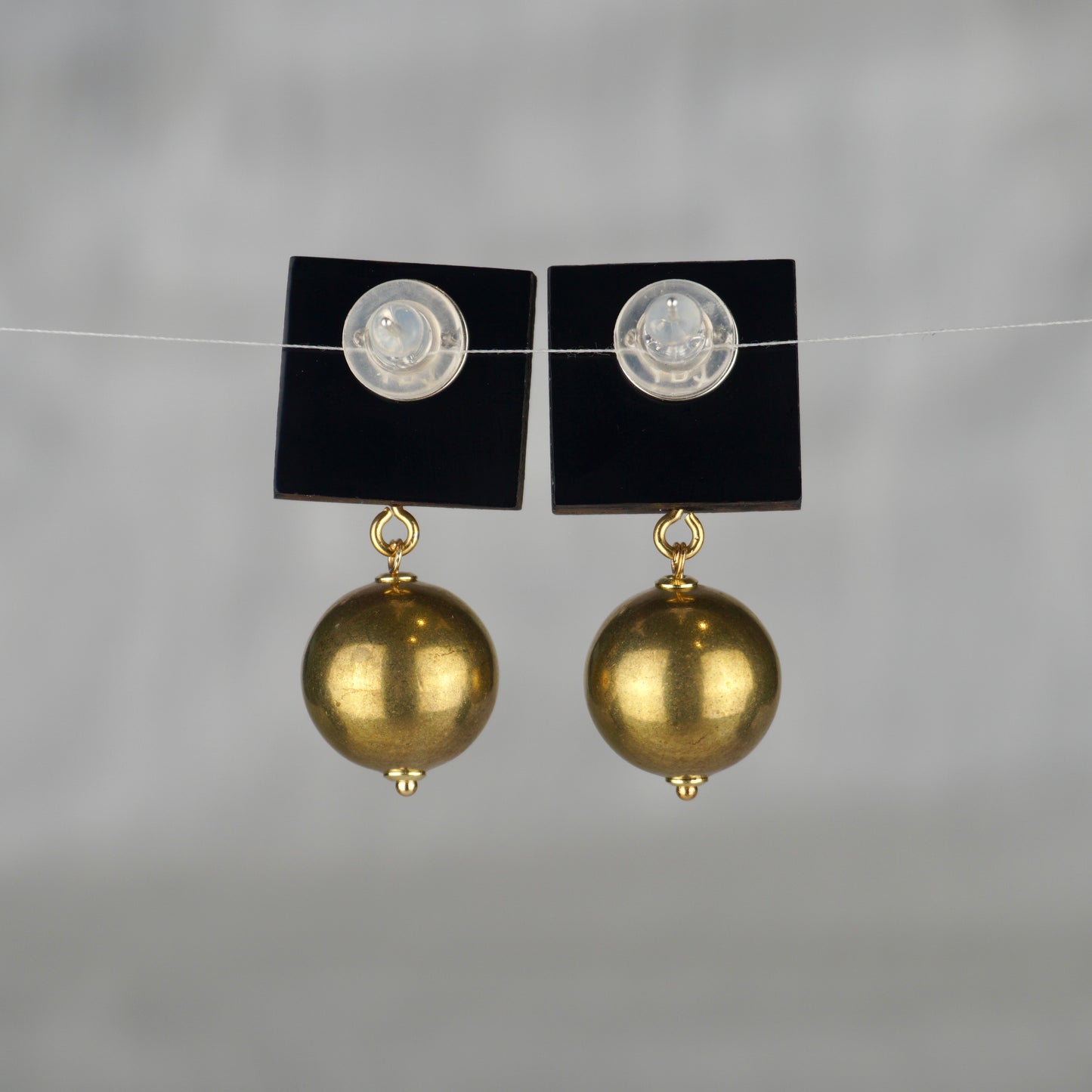 Lacquer Golden Pine Tree Black Stud Earrings
