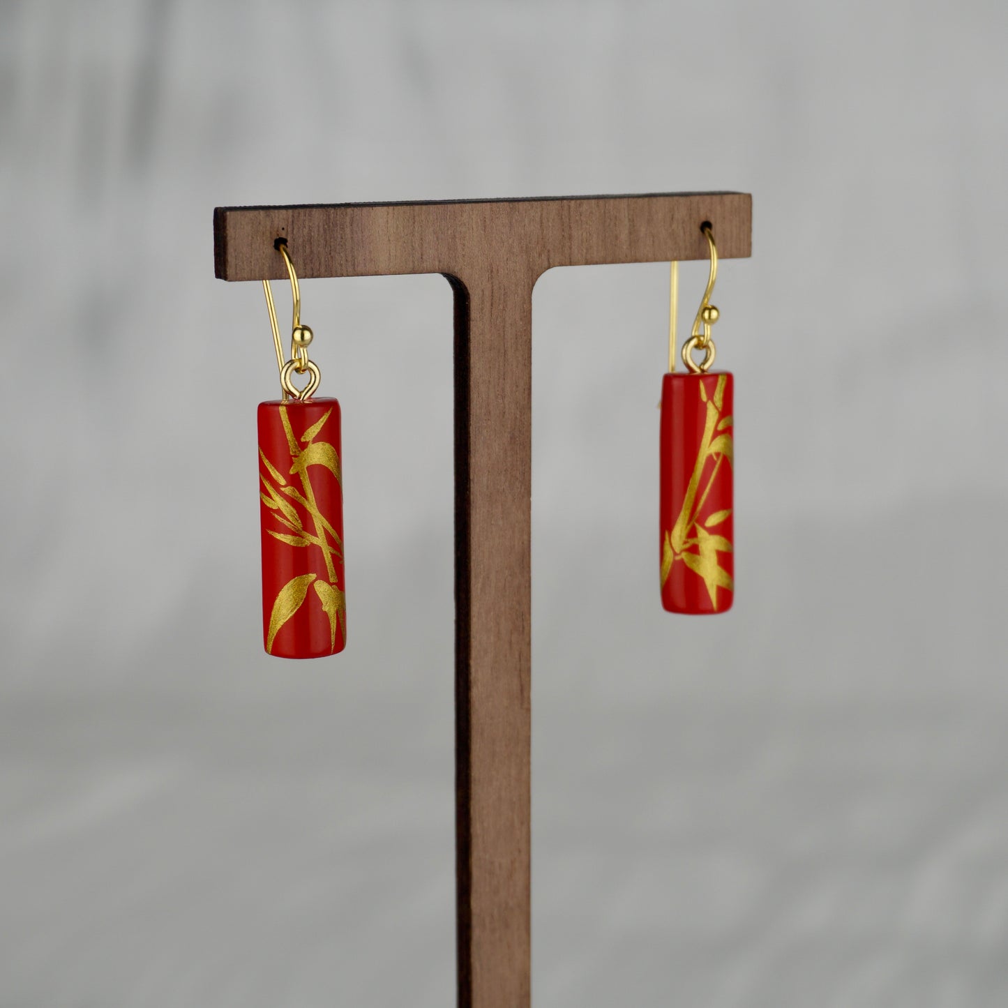 Lacquer Golden Bamboo Red Earrings