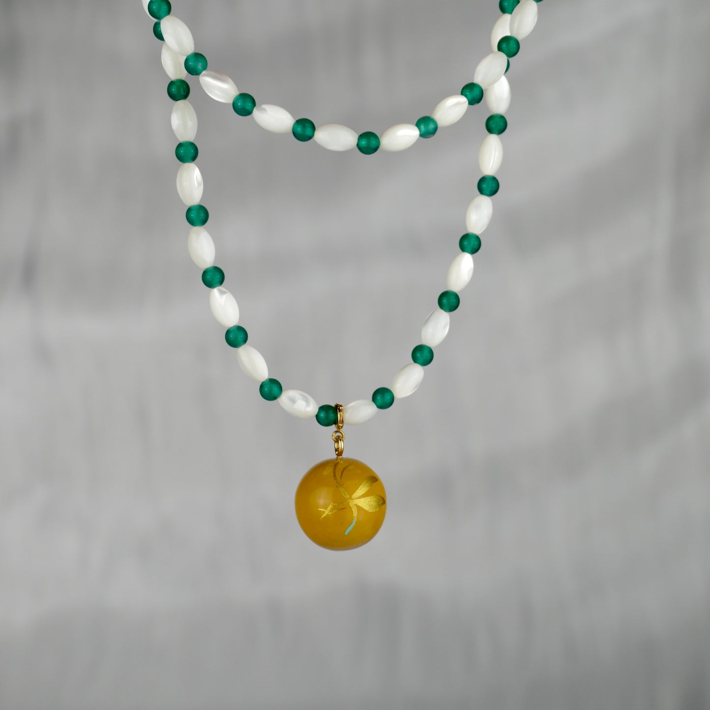 Lacquer Green Agate Shell Golden Butterfly Bead Purple Necklace