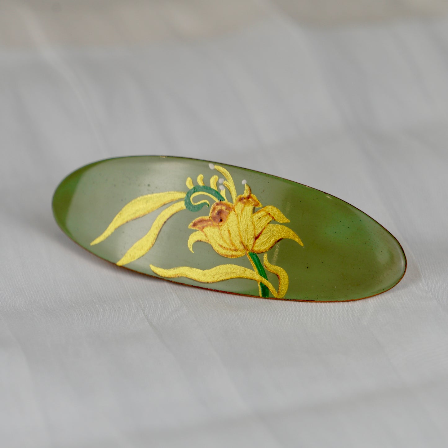 Gold Flower Lacquer Hair Clip