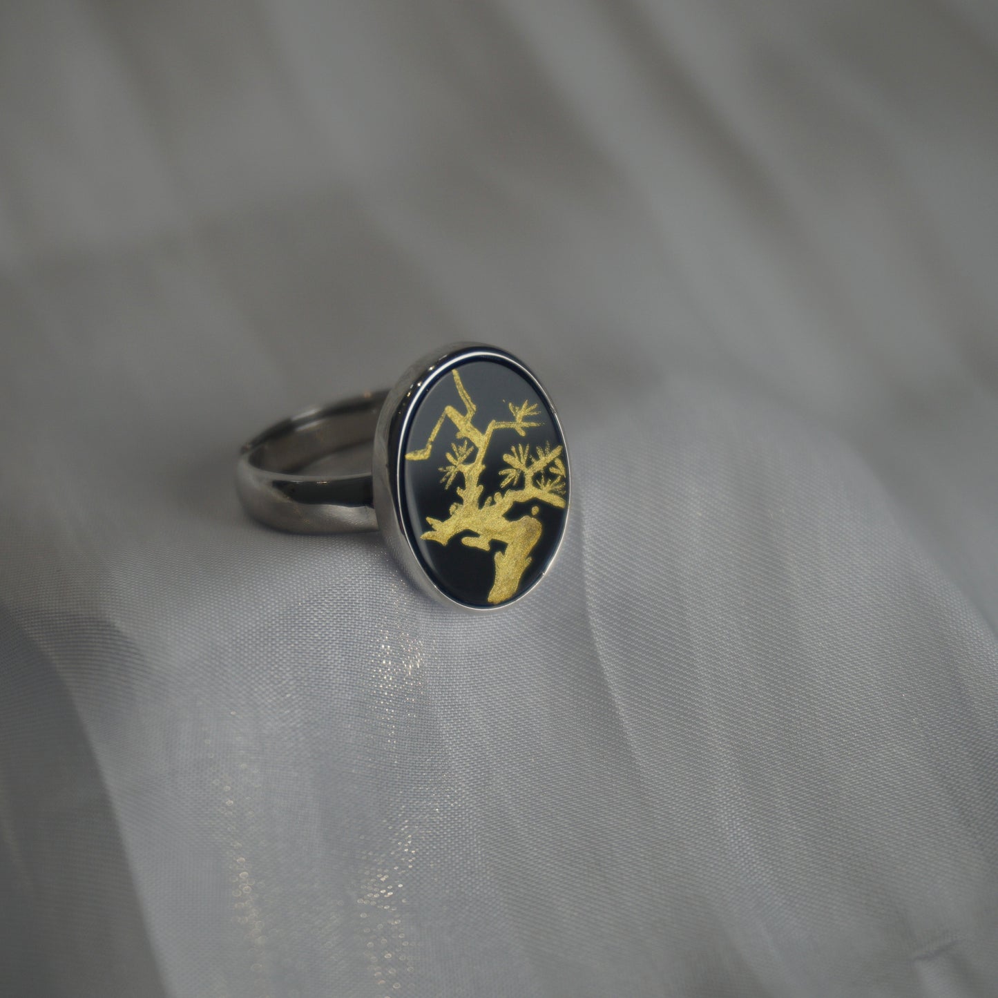 Lacquer Flower Agate Ring