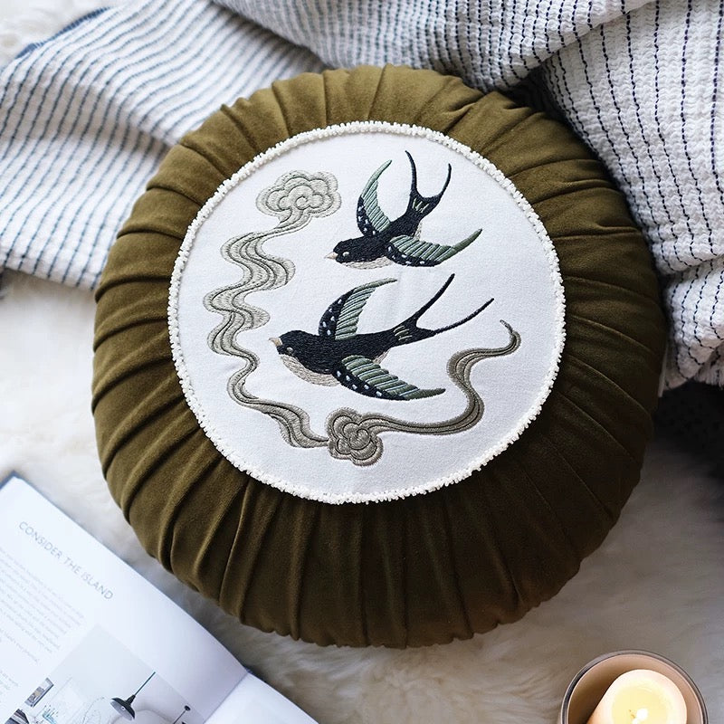 Swallow Cotton Velvet Cushion Cover