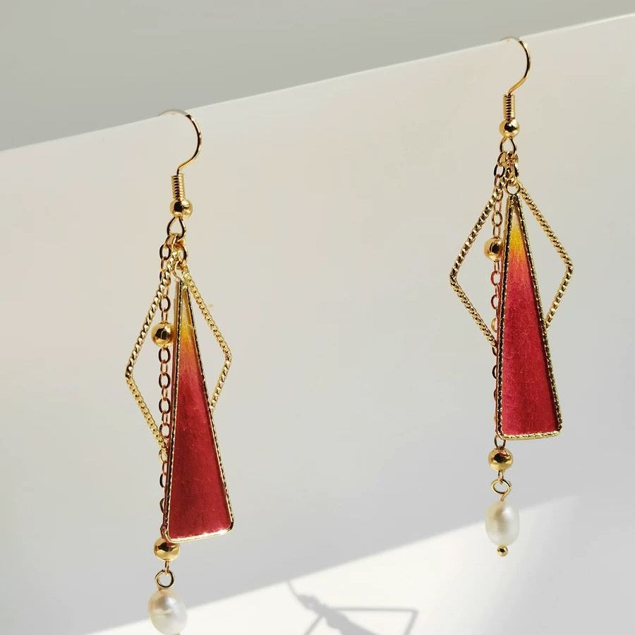 Red Silk Velvet Flower Freshwater Pearl Earrings Triangle