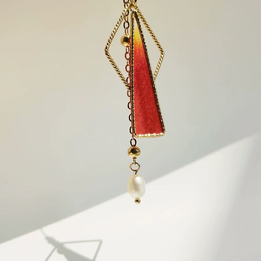 Red Silk Velvet Flower Freshwater Pearl Earrings Triangle
