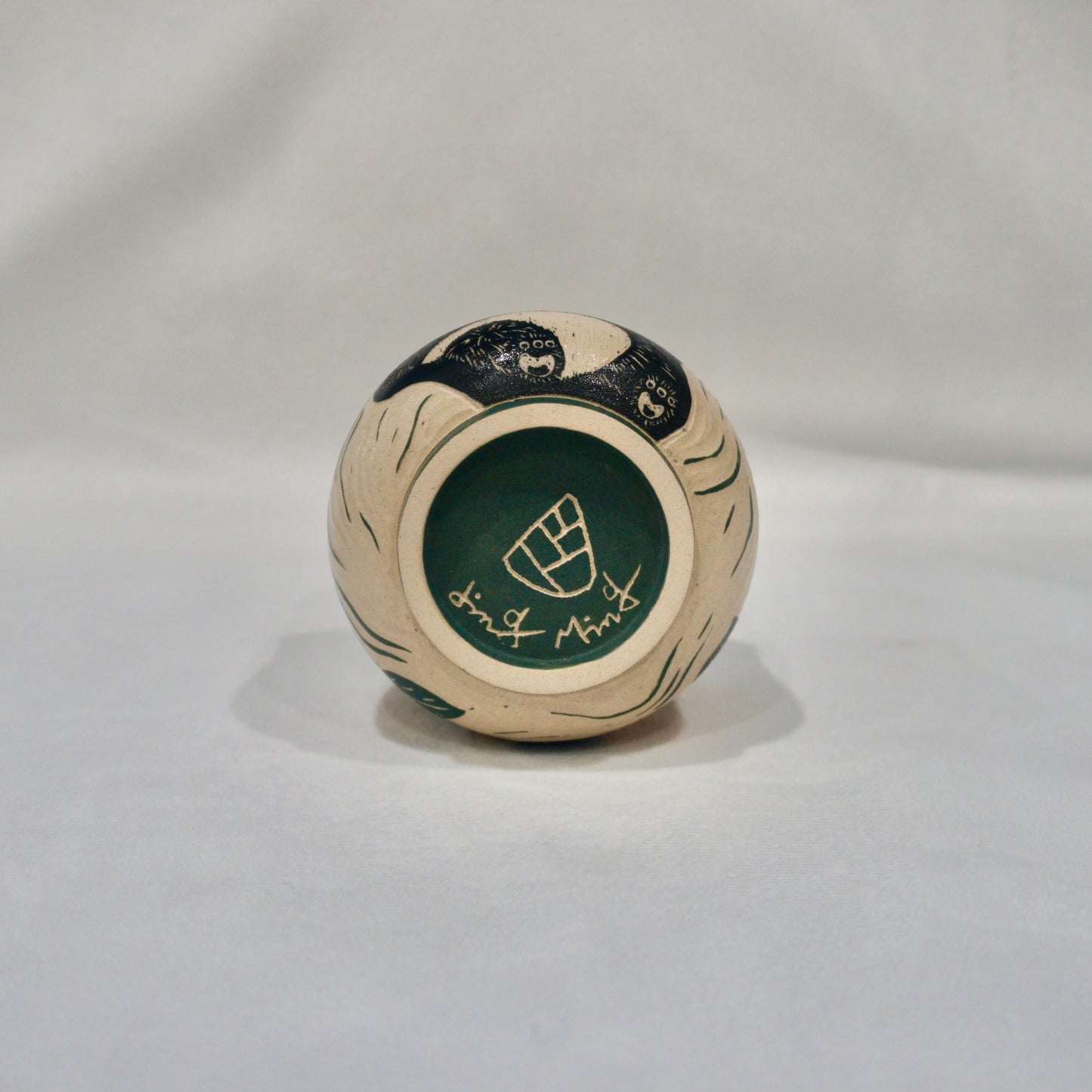 Panda Hydrangea Round Cup Small