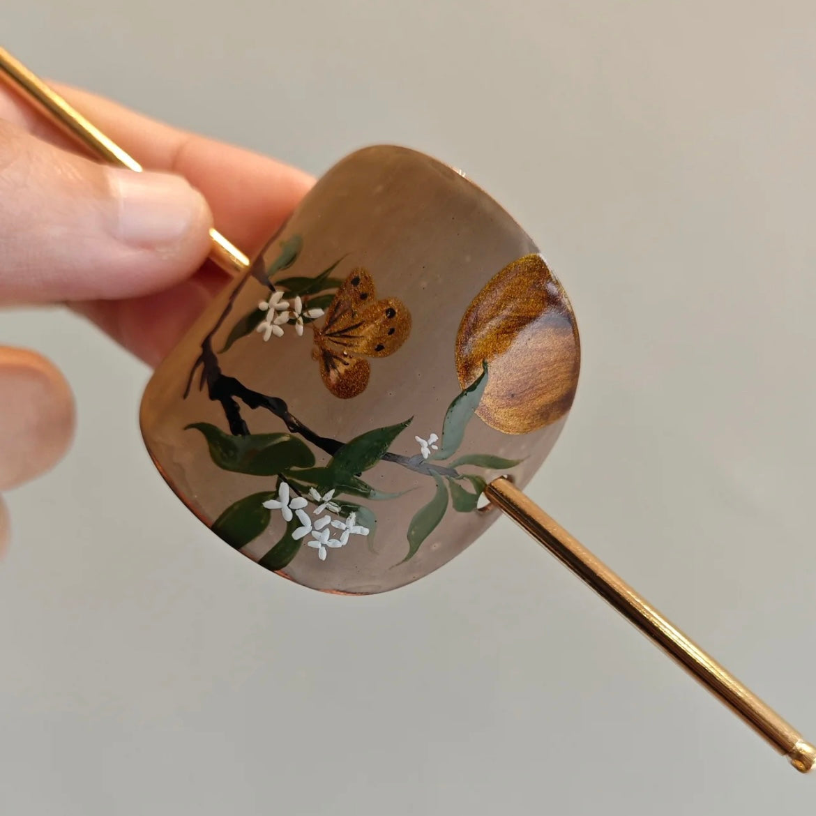 Lacquer Gold Butterfly Osmanthus Grove Hairpin