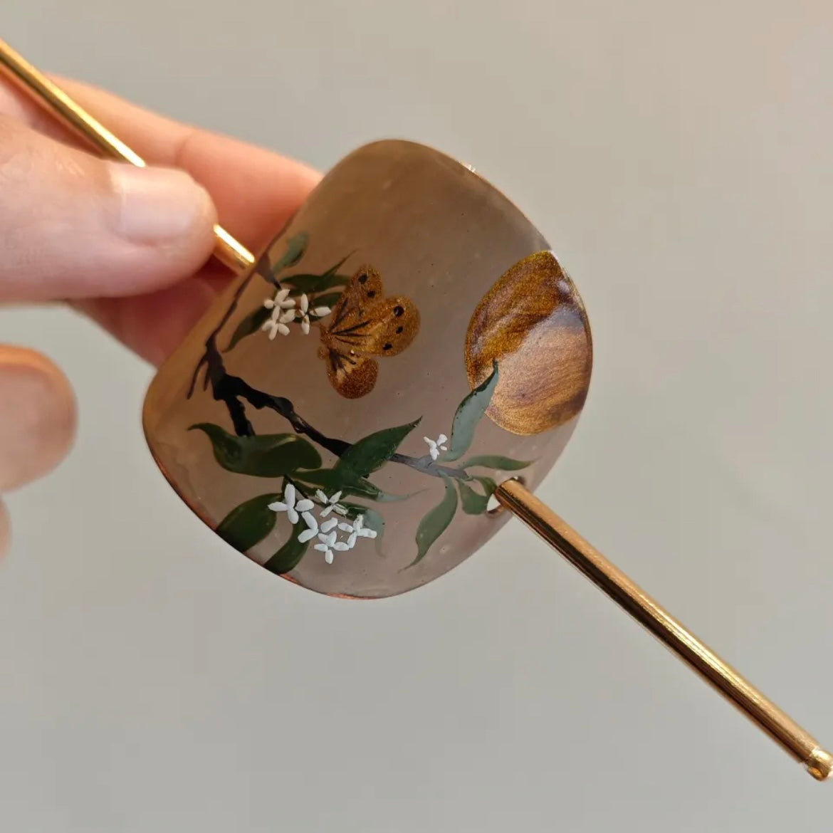 Lacquer Gold Butterfly Osmanthus Grove Hairpin