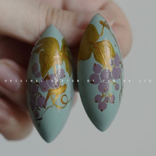 Lacquer Grape Vineyard Green Earrings